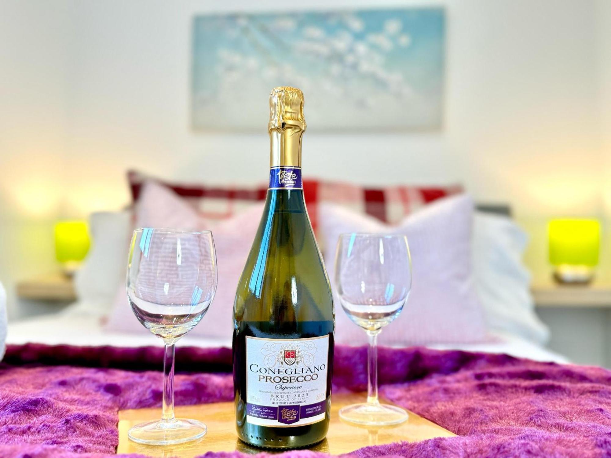 Evergreen Lodge - Two Bed Lux Flat - Parking, Garden, Patio, Wifi, Netflix - Close To Blenheim Palace & Oxford - F3 Kidlington Εξωτερικό φωτογραφία